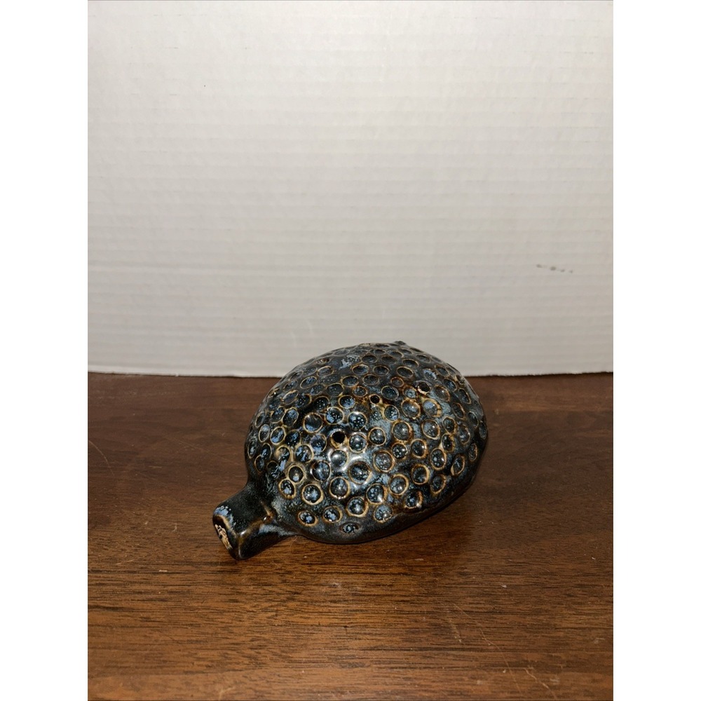 Handmade Studio Pottery Ocarina Flute  – Vintage Ceramic Vessel‎